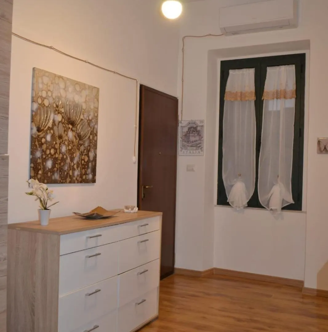 La Dimora Di Alice Appartement Sassari Italië