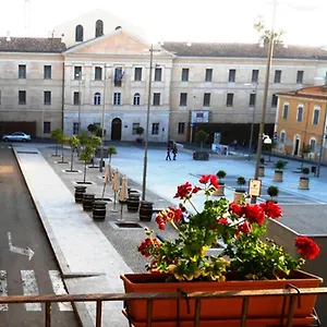 Le Finestre Su Via Cavour Bed & Breakfast
